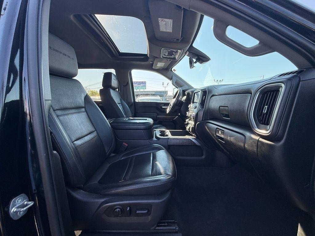 GMC Sierra 2500HD Denali Crew Cab 4WD 2020