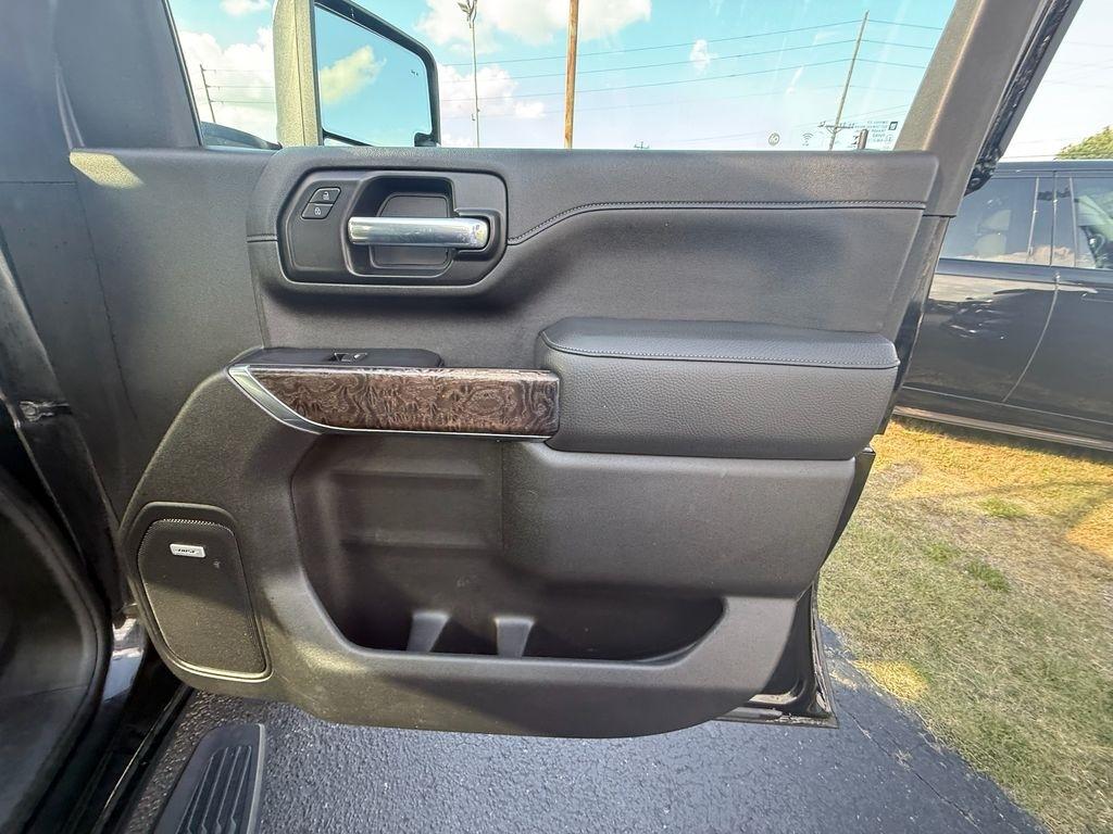 GMC Sierra 2500HD Denali Crew Cab 4WD 2020
