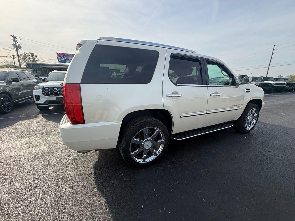 Cadillac Escalade AWD 2008