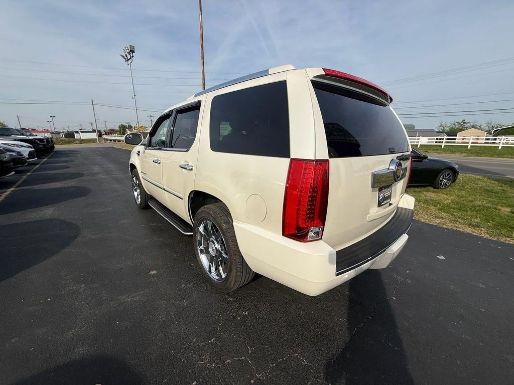 Cadillac Escalade AWD 2008