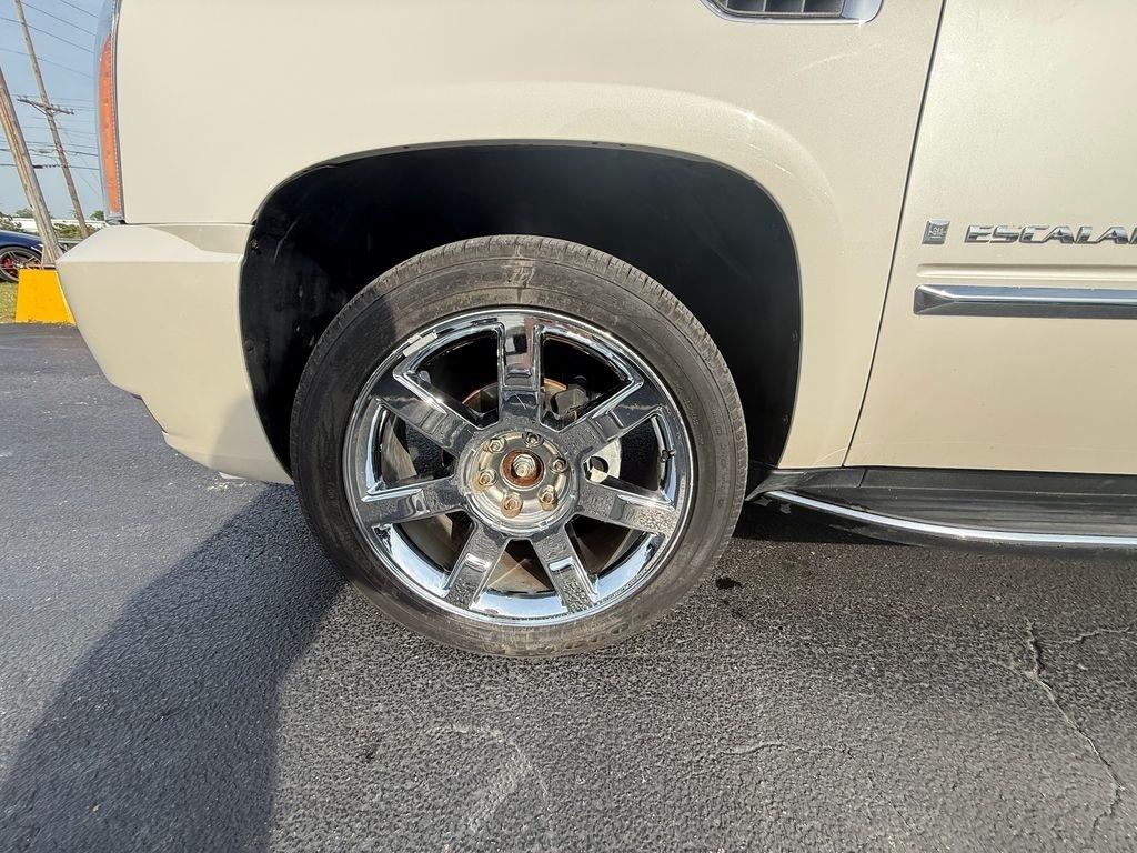 Cadillac Escalade AWD 2008