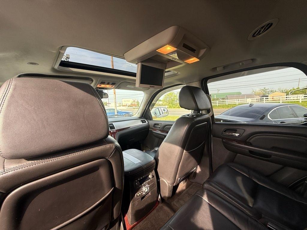 Cadillac Escalade AWD 2008