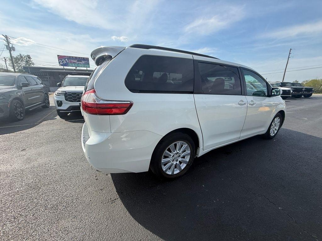 Toyota Sienna Limited AWD 7-Passenger V6 2015