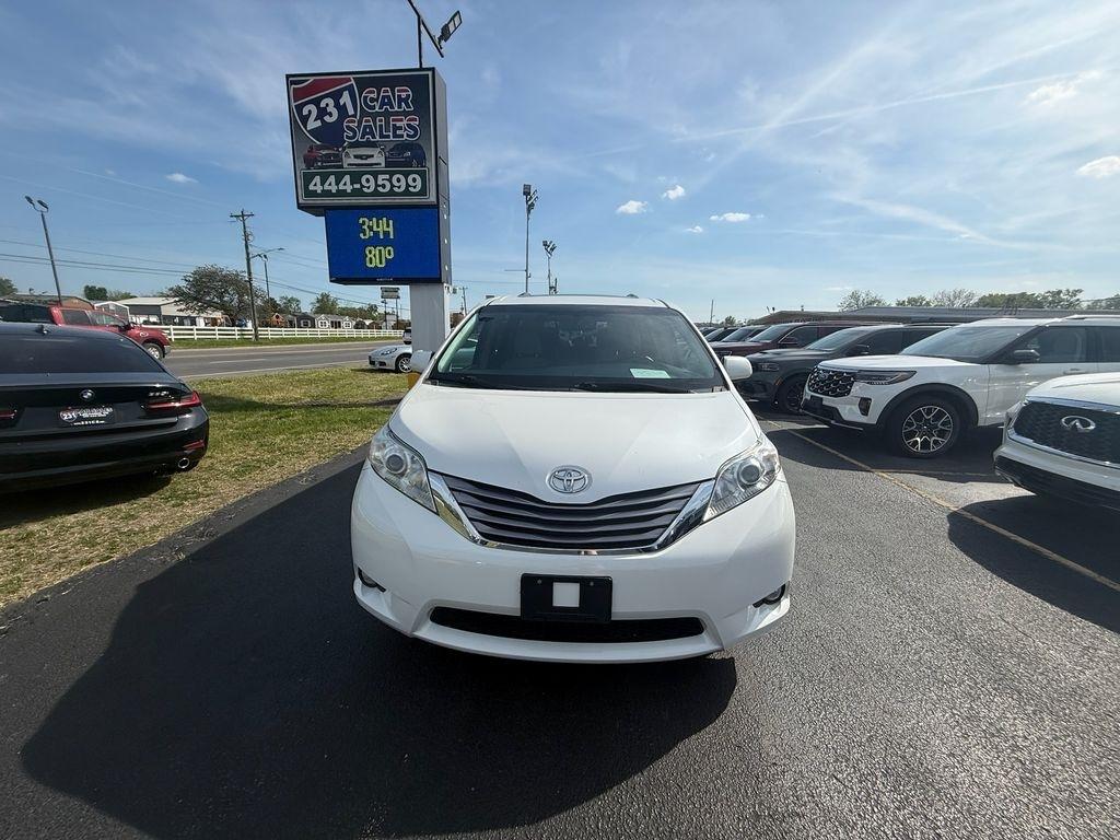 Toyota Sienna Limited AWD 7-Passenger V6 2015
