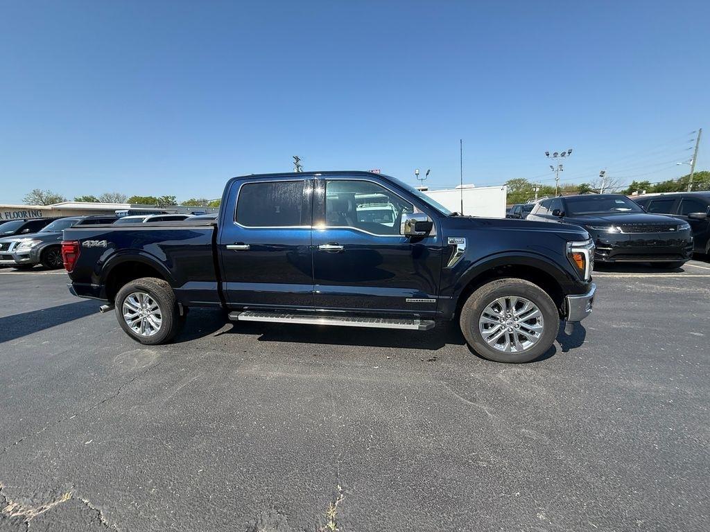 Ford F-150 Lariat SuperCrew 4WD 2024