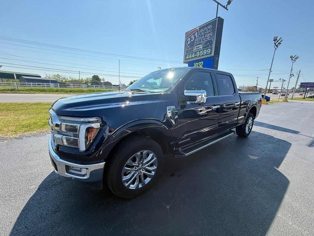 Ford F-150 Lariat SuperCrew 4WD 2024