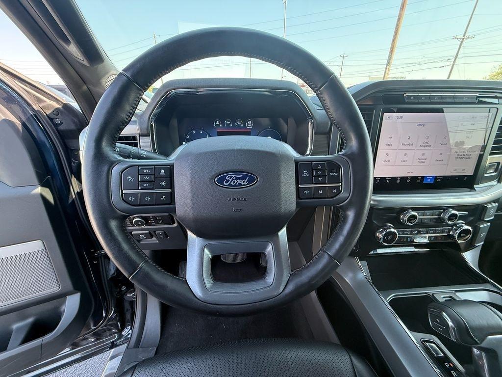 Ford F-150 Lariat SuperCrew 4WD 2024