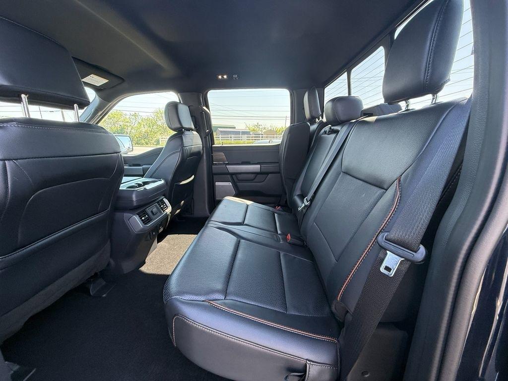 Ford F-150 Lariat SuperCrew 4WD 2024