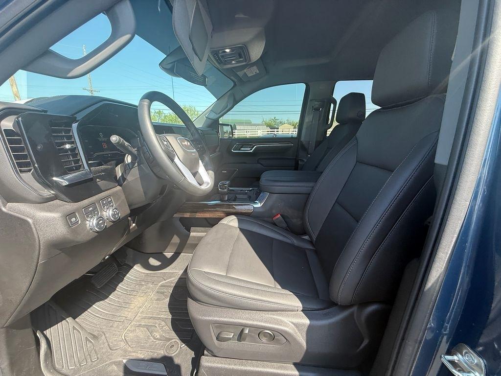GMC Sierra 1500 Elevation Crew Cab 4WD 2025