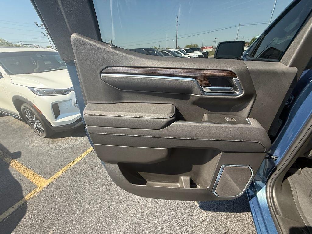 GMC Sierra 1500 Elevation Crew Cab 4WD 2025