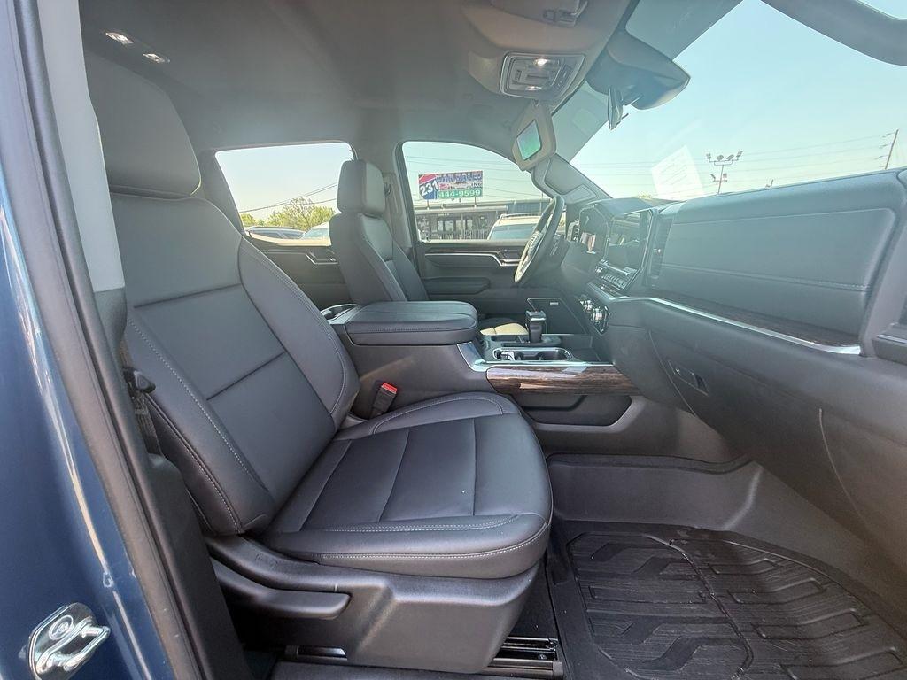 GMC Sierra 1500 Elevation Crew Cab 4WD 2025