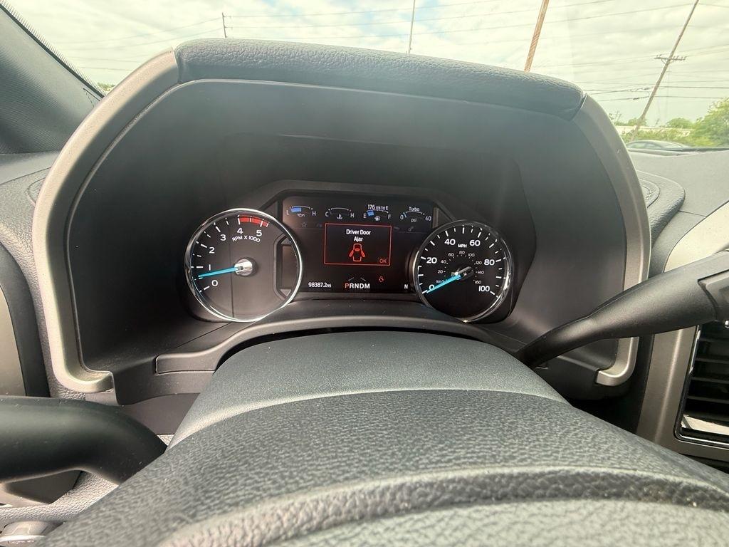 Ford F-250 SD Lariat Crew Cab 4WD 2022