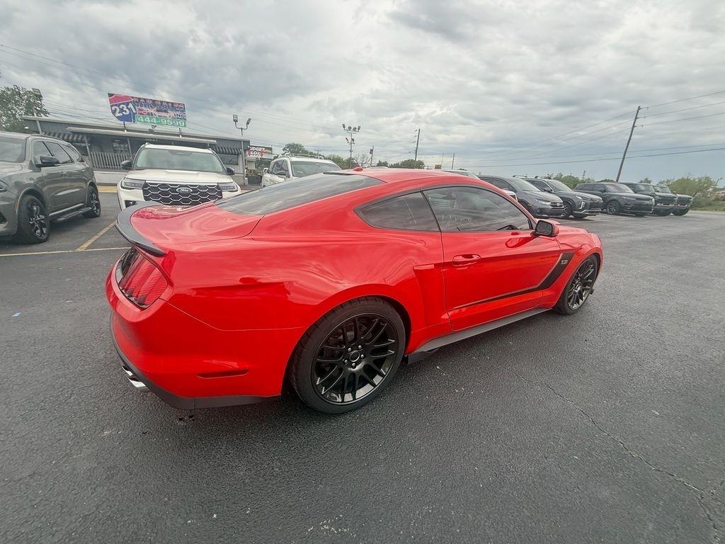 Ford Mustang GT Premium Coupe 2017