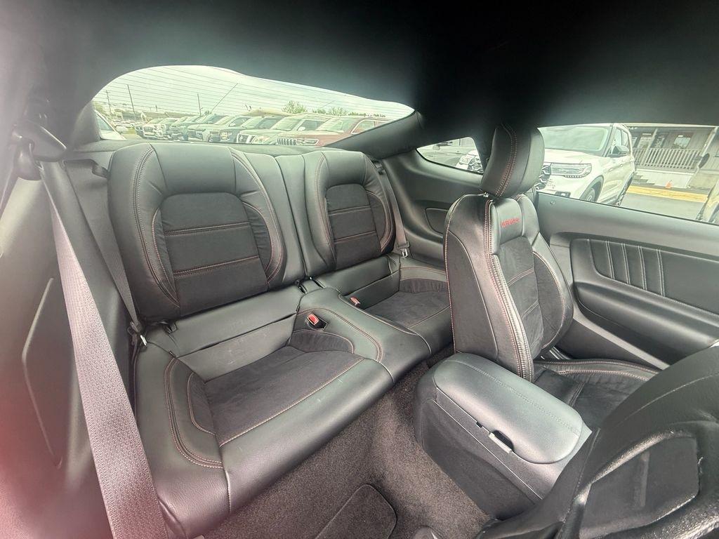 Ford Mustang GT Premium Coupe 2017