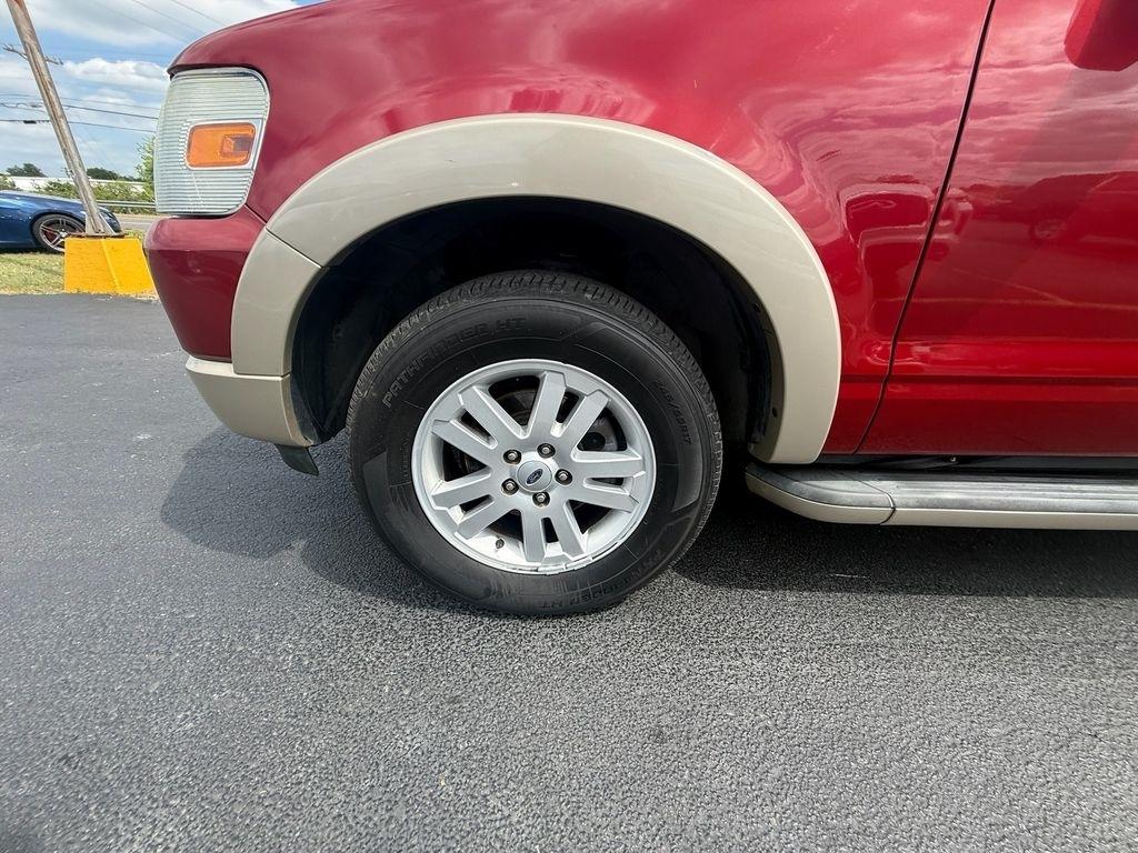 Ford Explorer Eddie Bauer 4.0L 2WD 2010