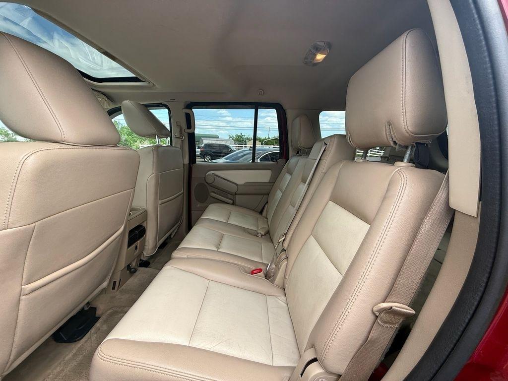 Ford Explorer Eddie Bauer 4.0L 2WD 2010