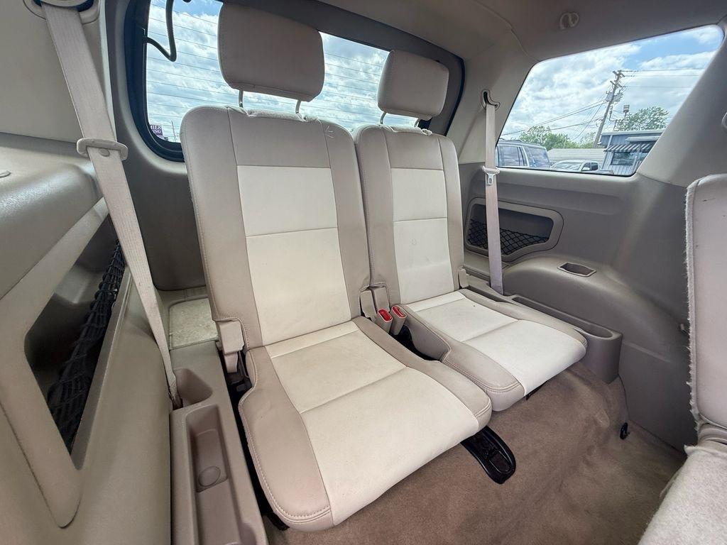 Ford Explorer Eddie Bauer 4.0L 2WD 2010