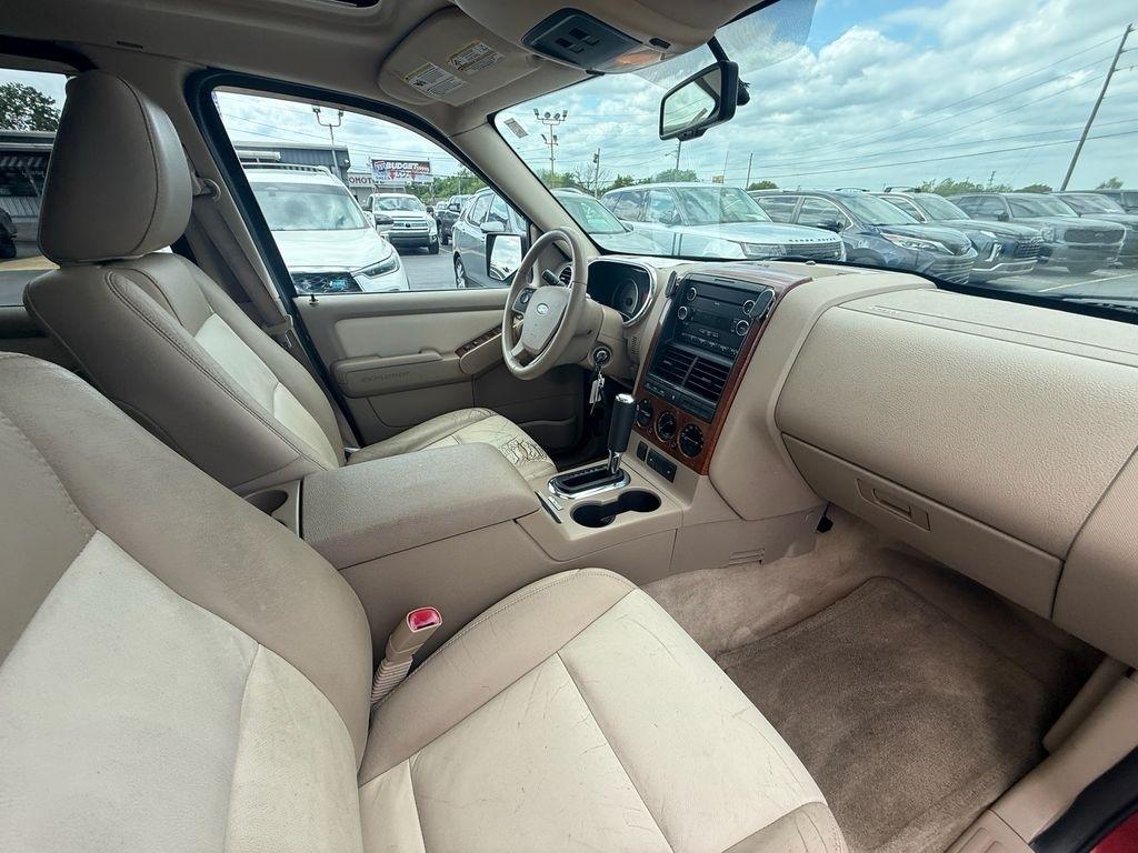 Ford Explorer Eddie Bauer 4.0L 2WD 2010