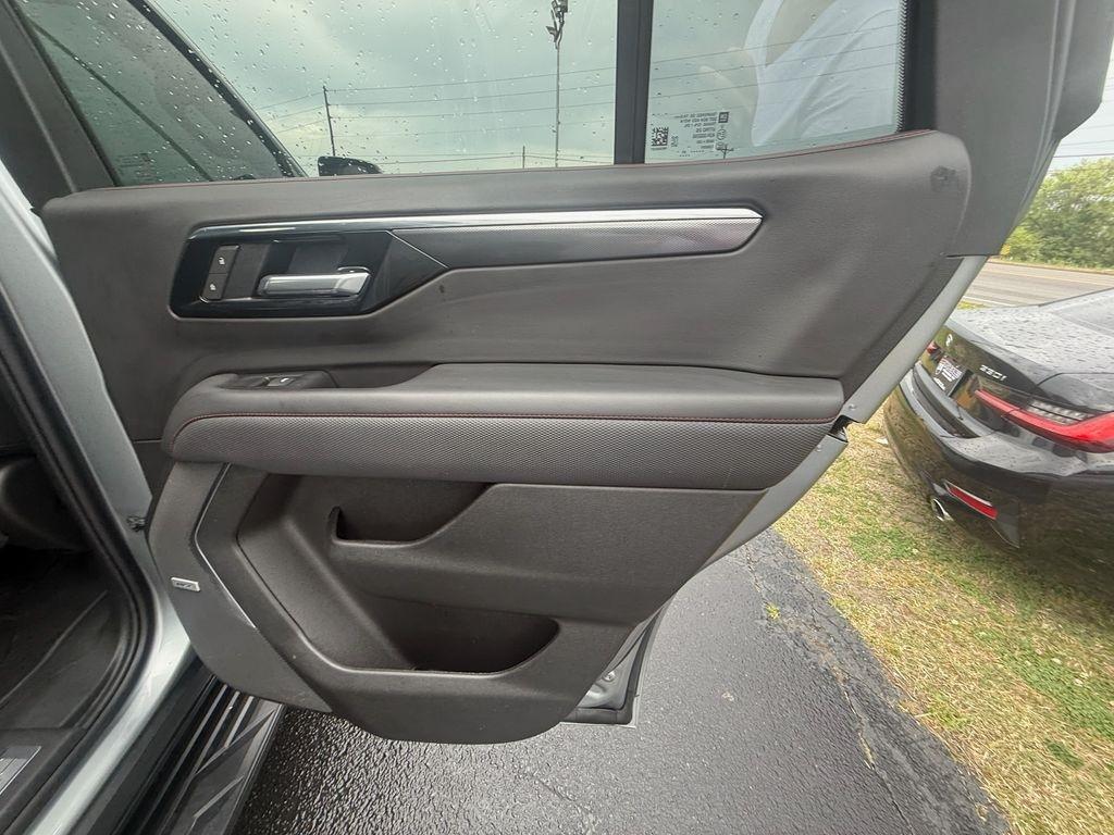 Chevrolet Tahoe RST 4WD 2025