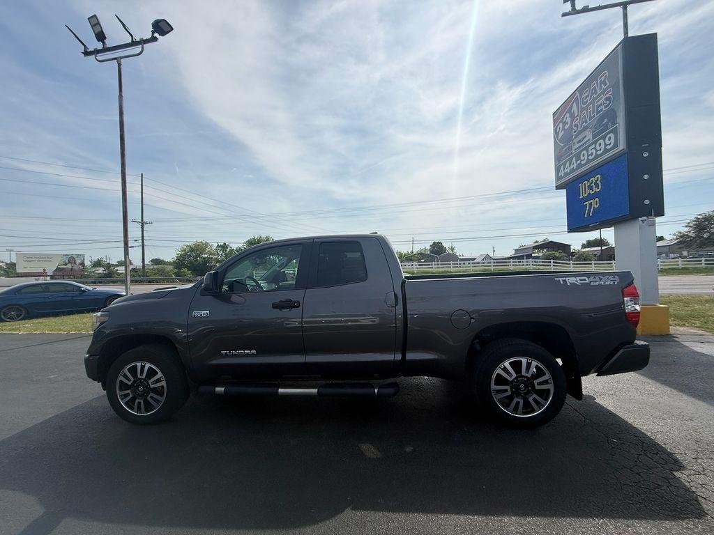 Toyota Tundra SR5 5.7L V8 Double Cab 4WD 2020