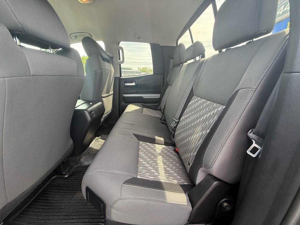 Toyota Tundra SR5 5.7L V8 Double Cab 4WD 2020