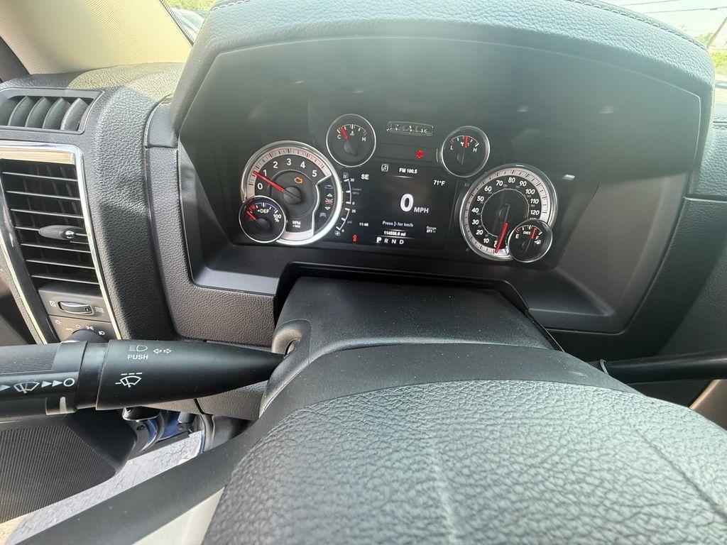 RAM 2500 Laramie Crew Cab SWB 4WD 2015