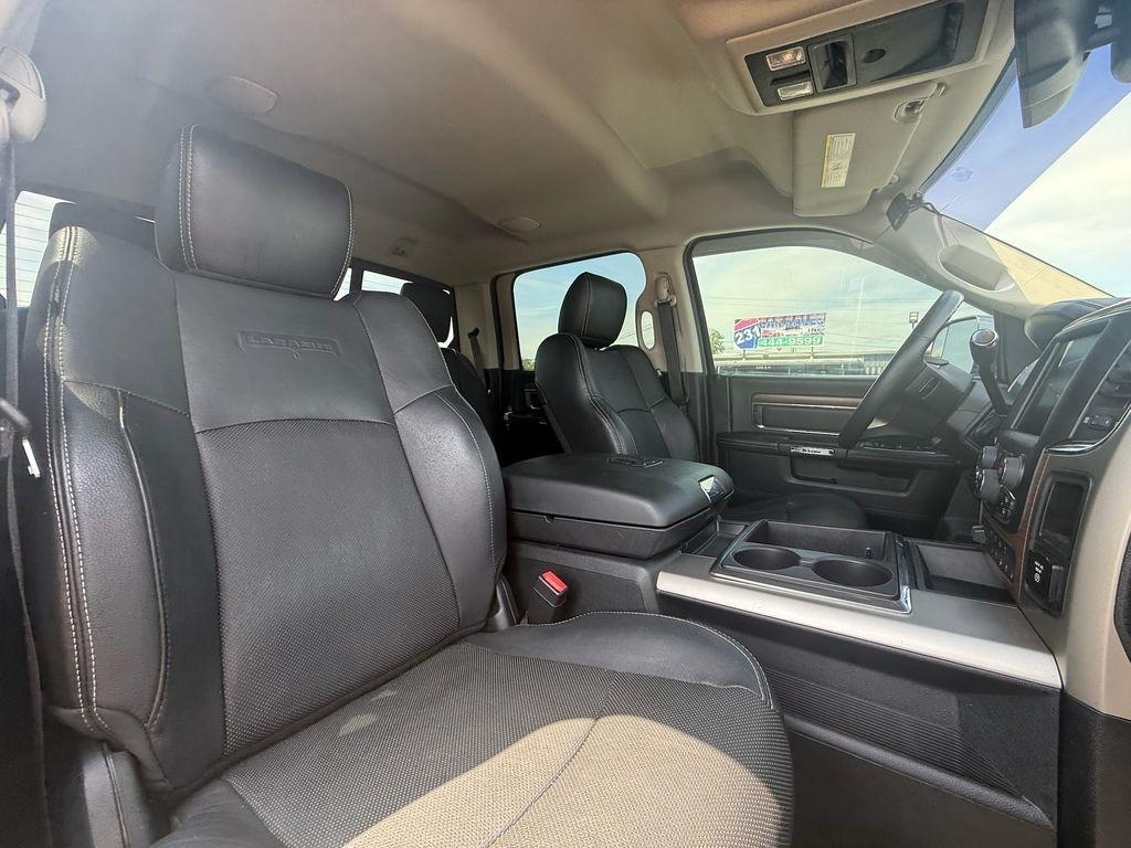 RAM 2500 Laramie Crew Cab SWB 4WD 2015