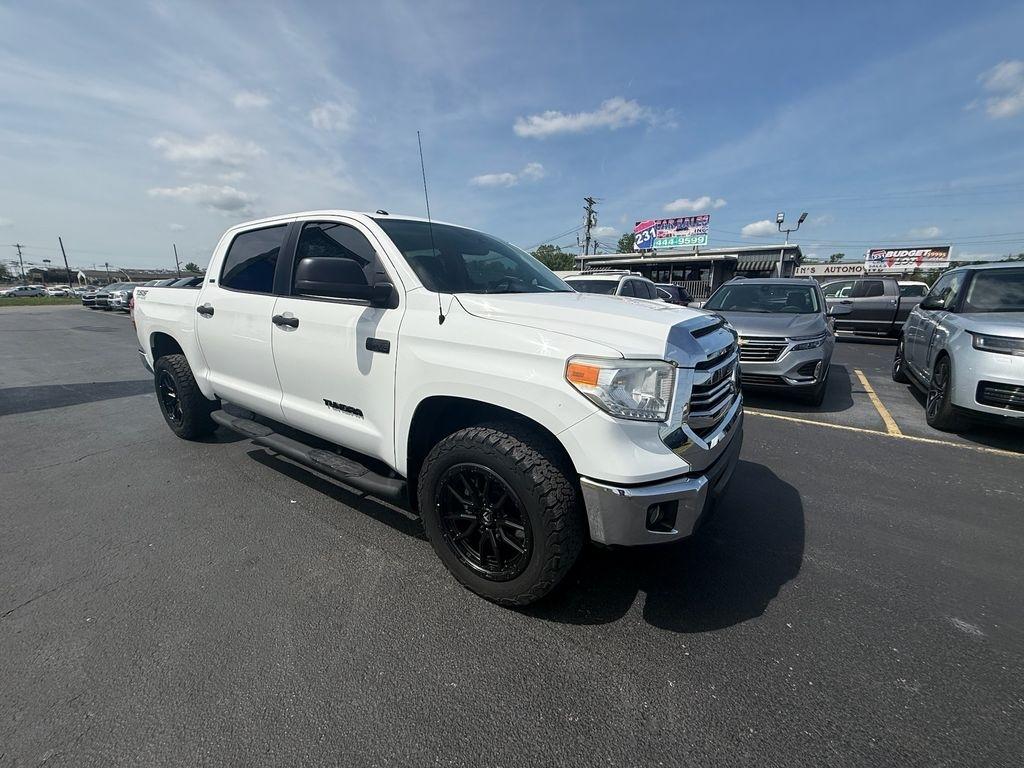 Toyota Tundra  2016