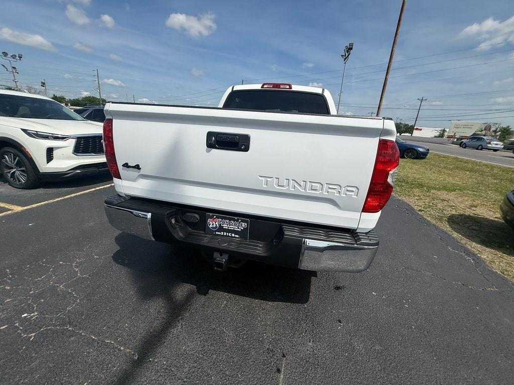 Toyota Tundra  2016