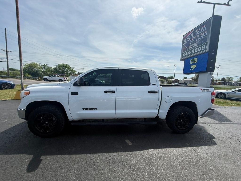 Toyota Tundra  2016