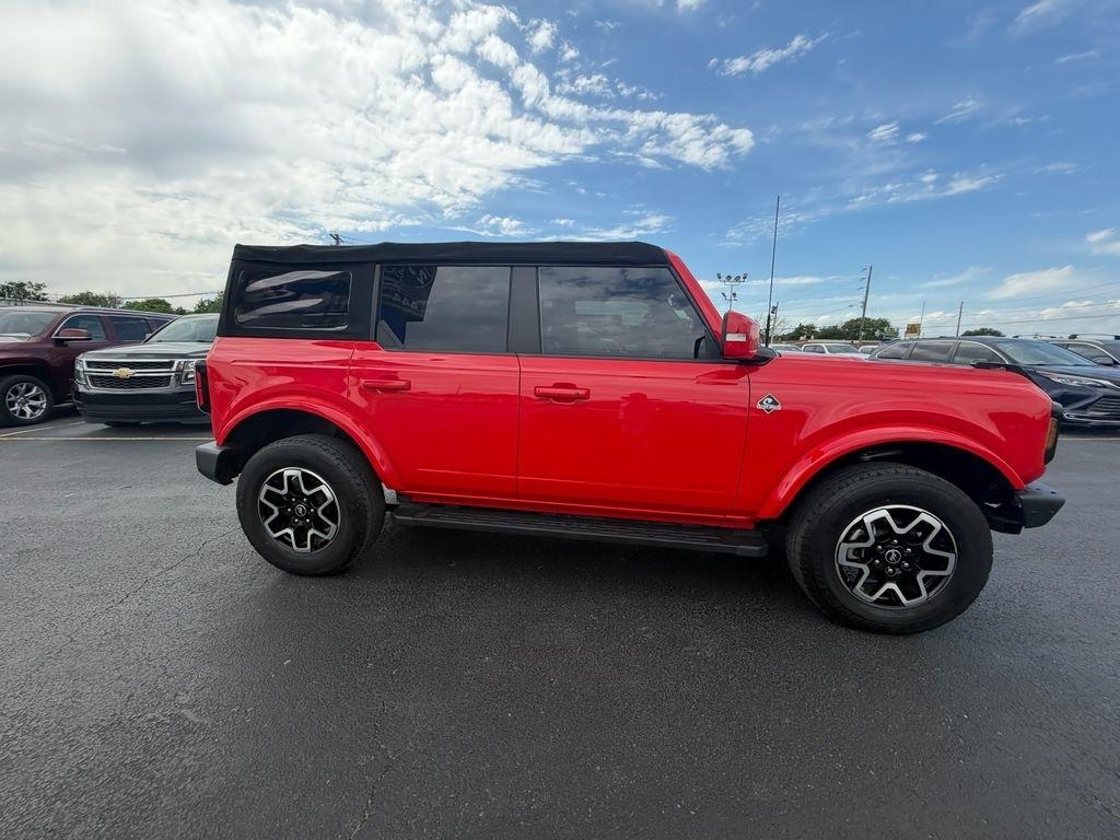 Ford Bronco Outer Banks 4-Door w/Advanced 2022