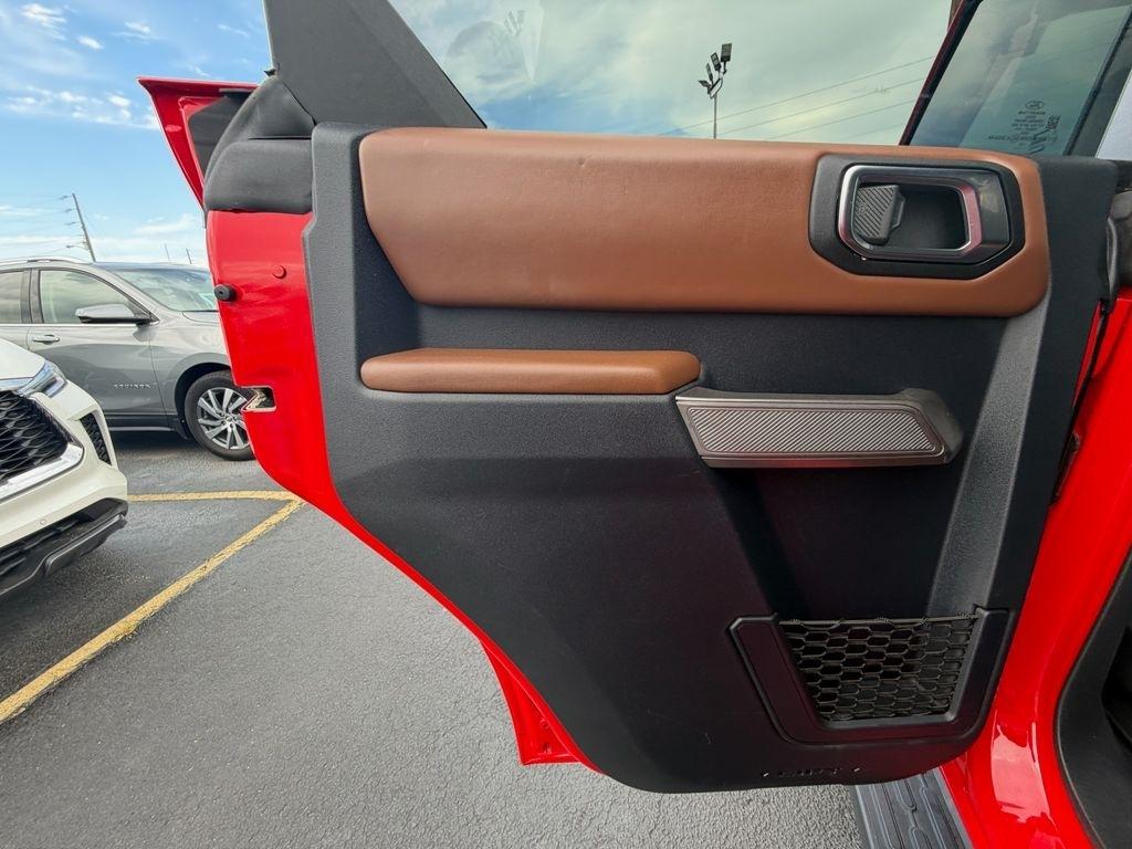 Ford Bronco Outer Banks 4-Door w/Advanced 2022