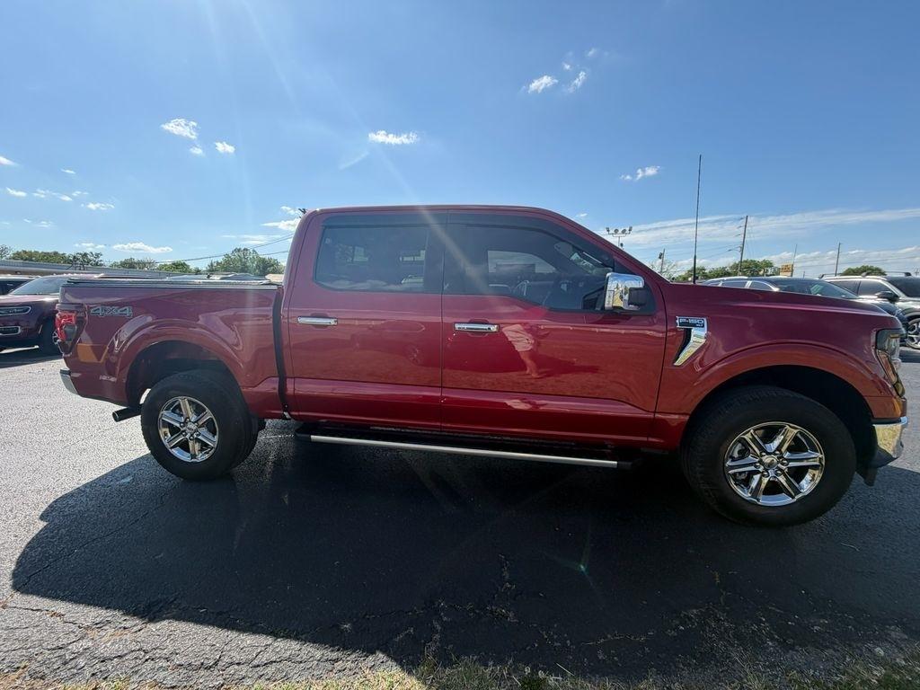 Ford F-150 XLT SuperCrew 4WD 2024