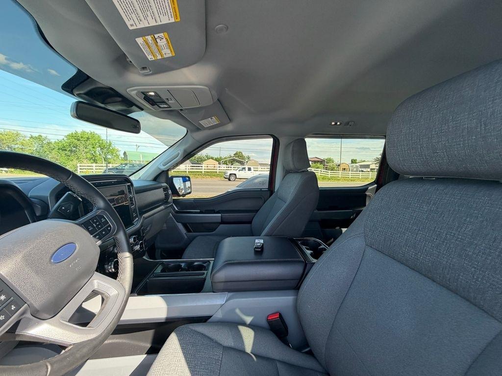 Ford F-150 XLT SuperCrew 4WD 2024