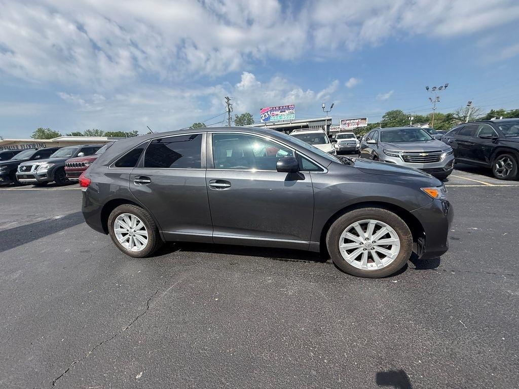 Toyota Venza FWD I4 2011