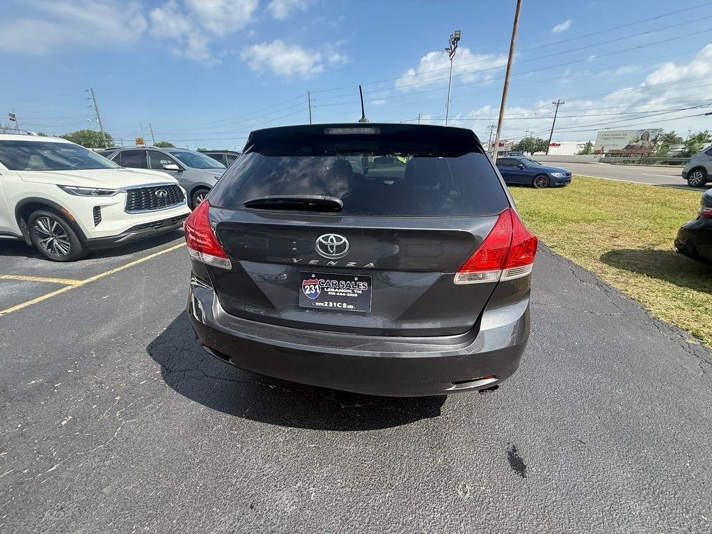 Toyota Venza FWD I4 2011