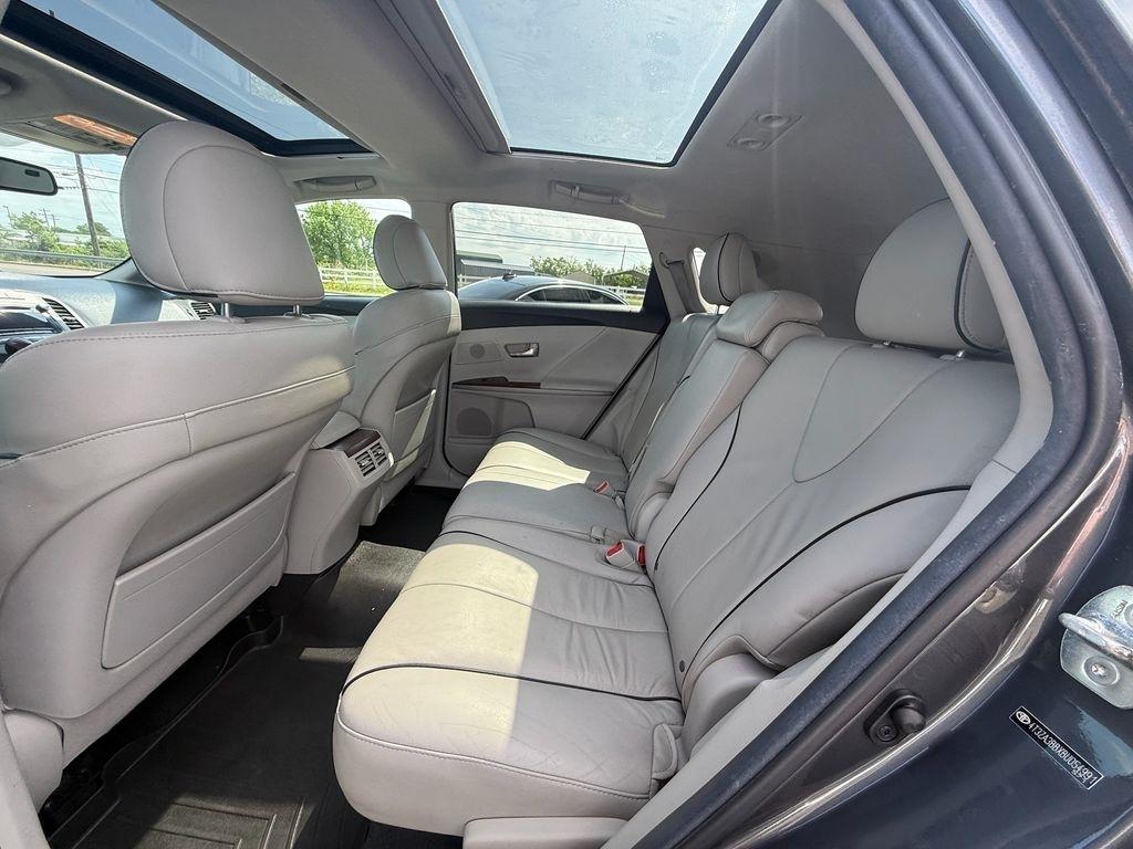 Toyota Venza FWD I4 2011