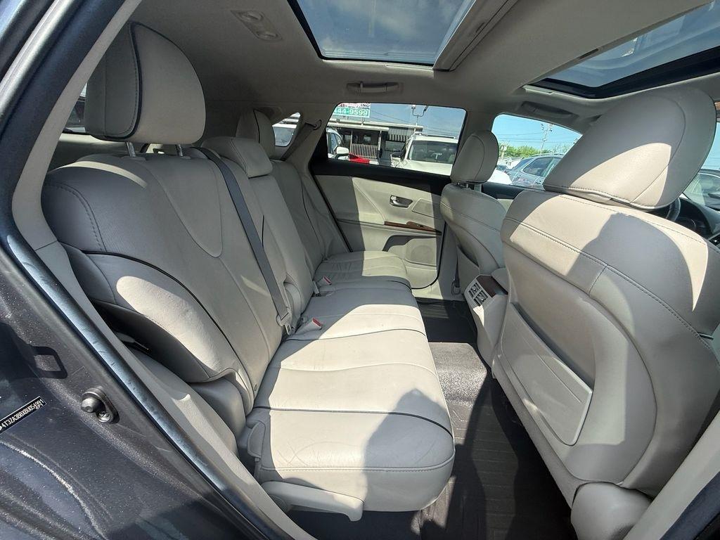 Toyota Venza FWD I4 2011