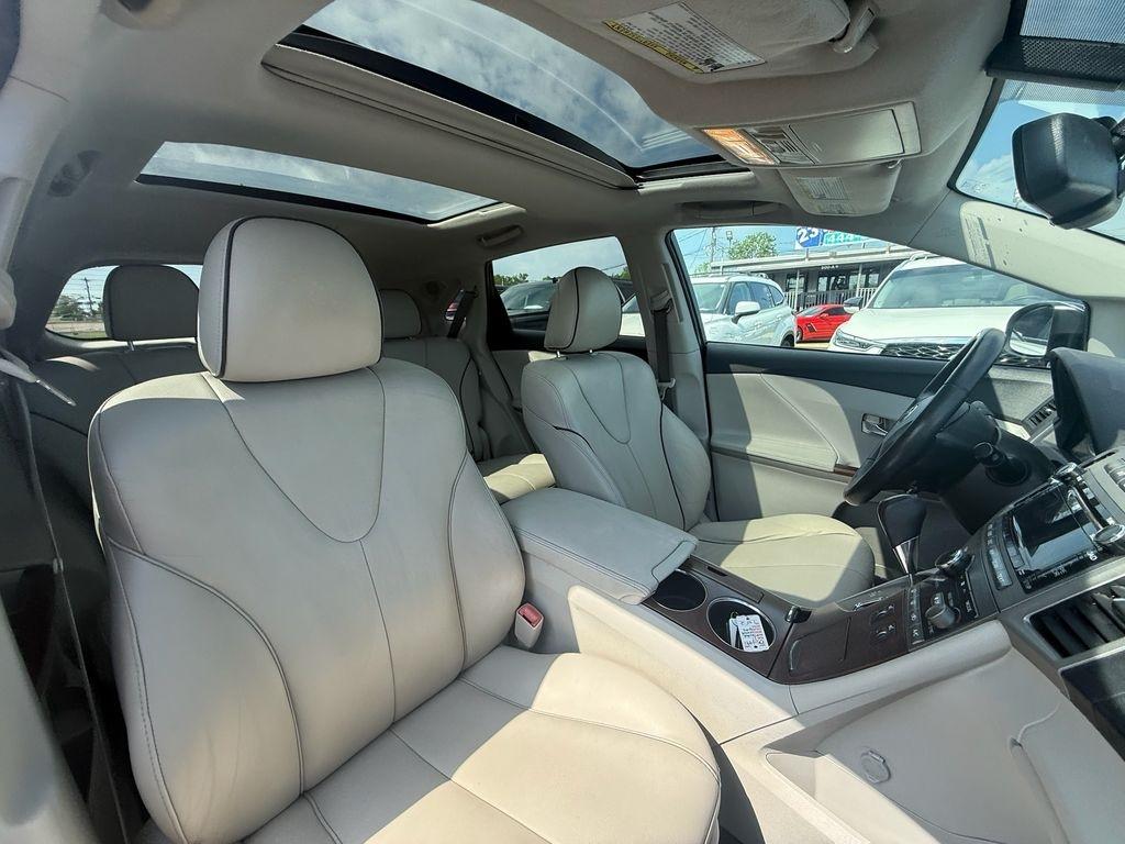 Toyota Venza FWD I4 2011