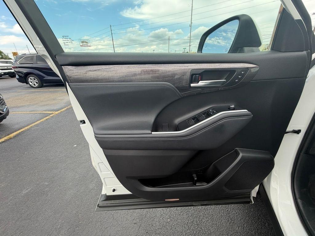 Toyota Highlander Platinum AWD V6 2020