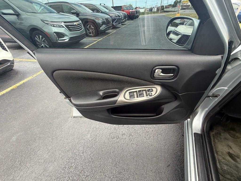 Nissan Sentra SE-R 2004