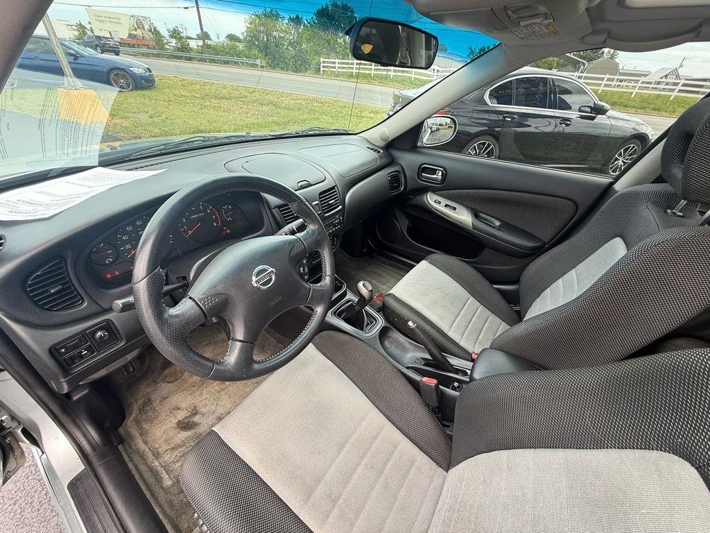 Nissan Sentra SE-R 2004