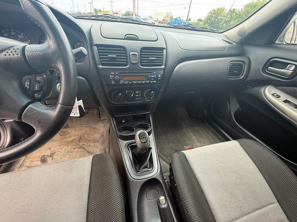 Nissan Sentra SE-R 2004