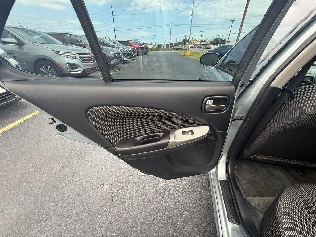 Nissan Sentra SE-R 2004