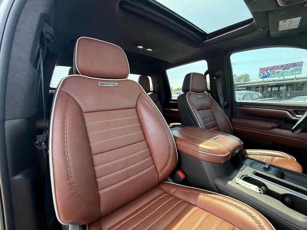 GMC Sierra 2500HD Denali Ultimate Crew Cab 4WD 2024