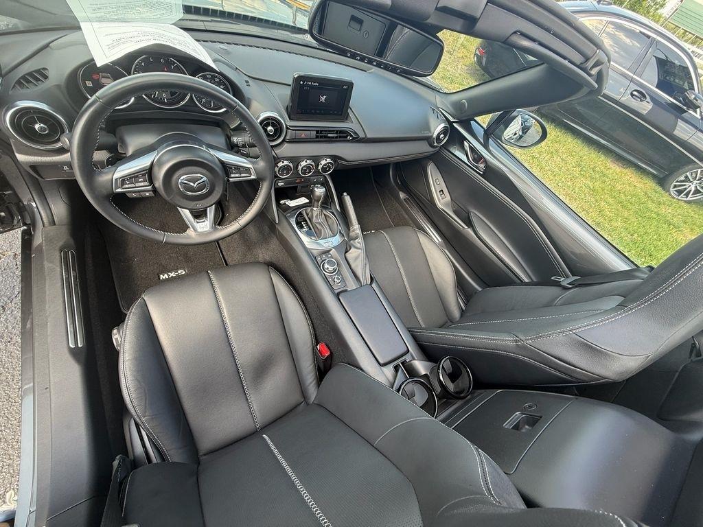 Mazda MX-5 Miata RF Grand Touring 6MT 2021