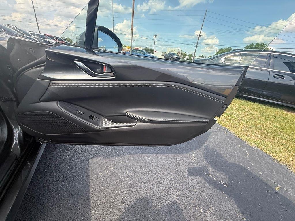 Mazda MX-5 Miata RF Grand Touring 6MT 2021