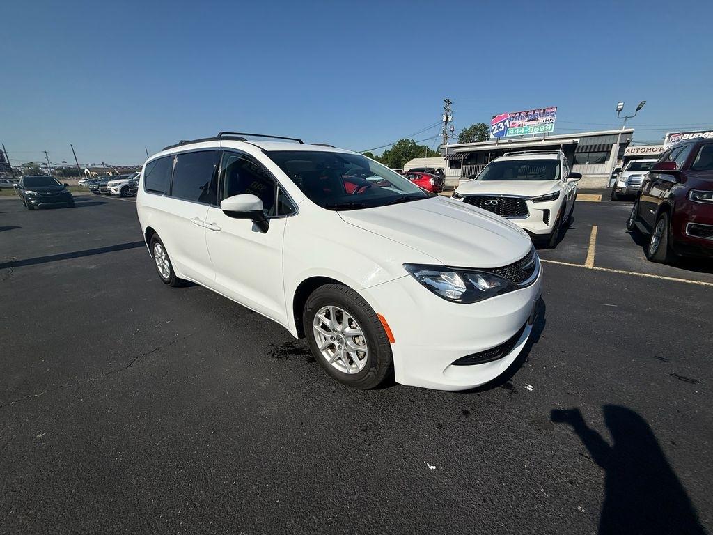 2021 Chrysler Voyager LXI