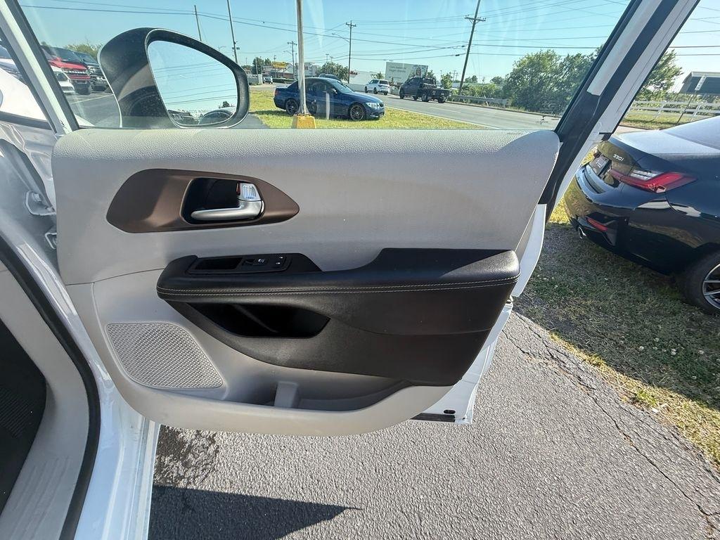 Chrysler Voyager LXI 2021