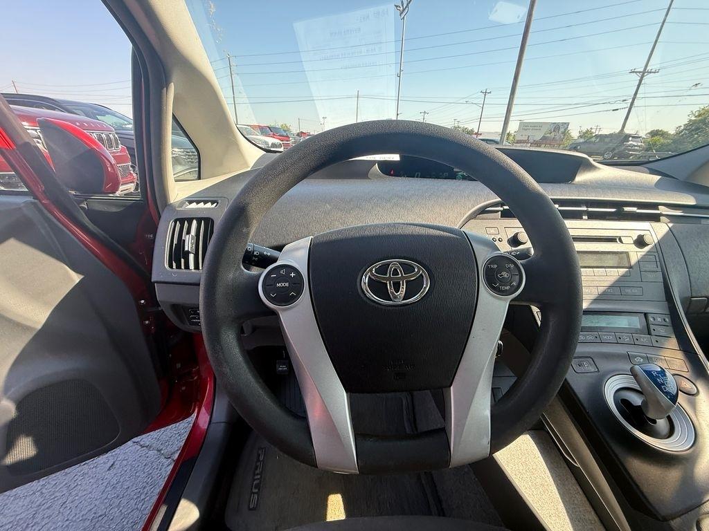 Toyota Prius Prius V 2010